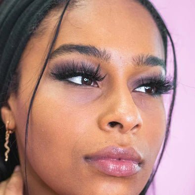 how to keep your mink lashes fluffy