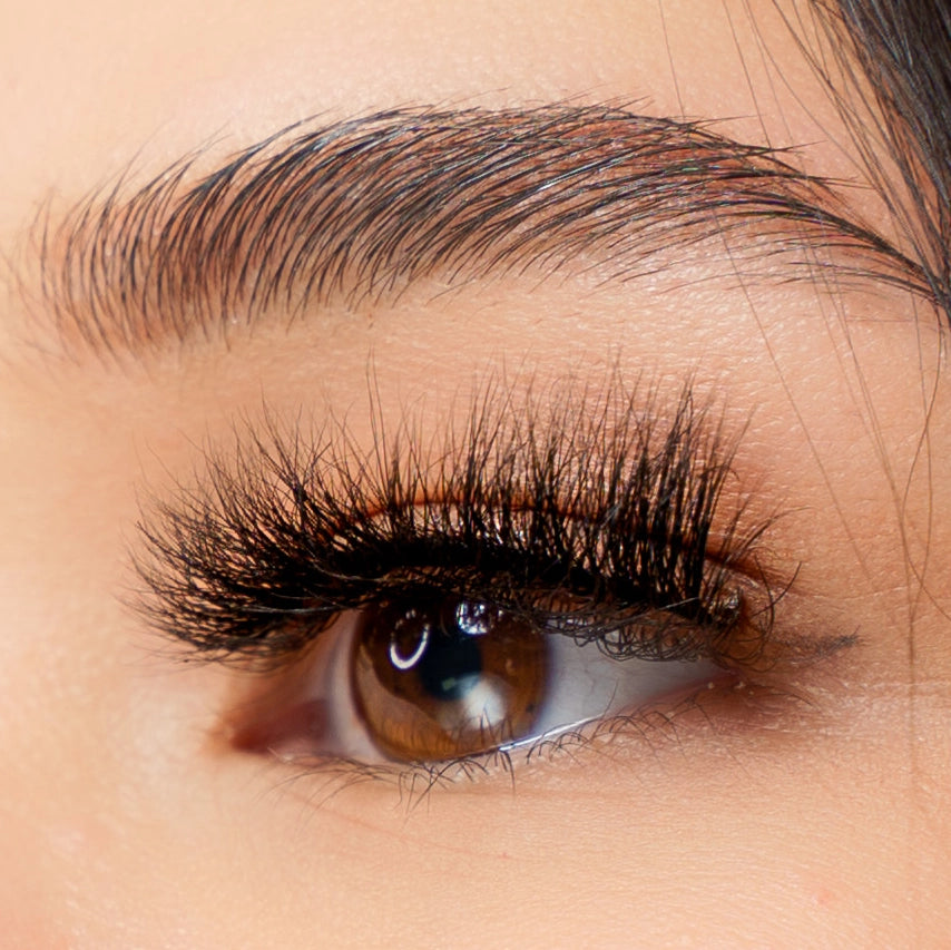 18mm lashes for every day looks 